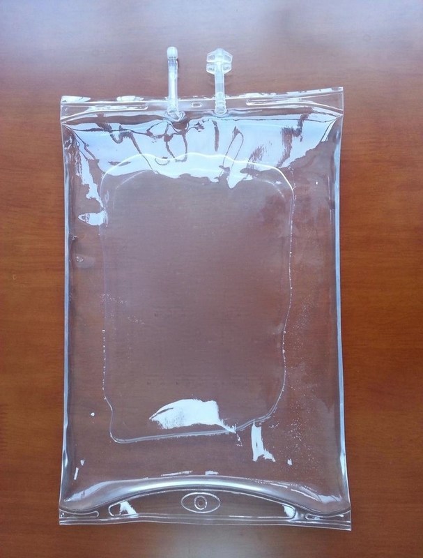 Wielkie objętości 2000 ml 3000 ml 5000 ml 7 mm weterynaryjne jednorazowe worki do infuzji PVC z podwójnym portem