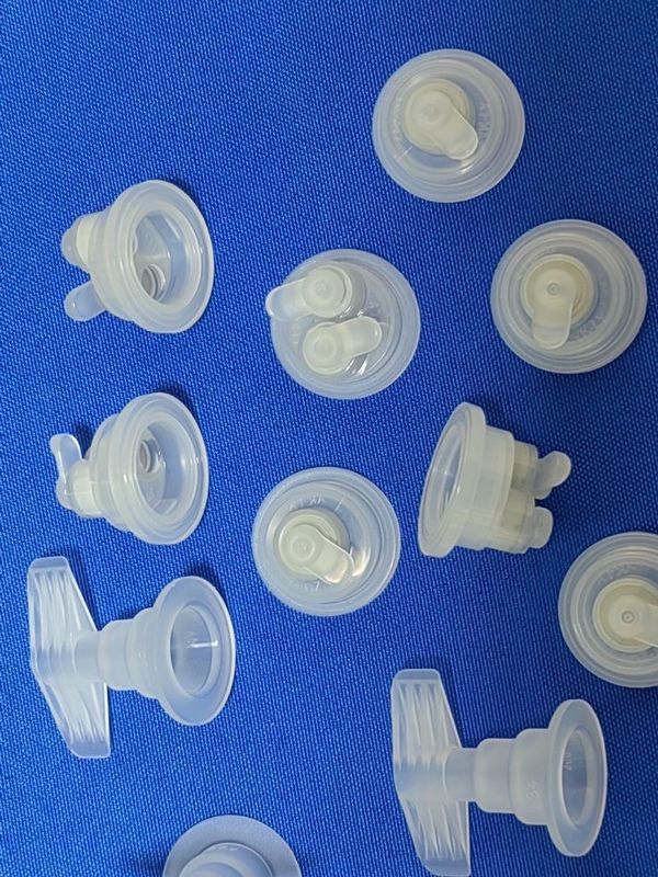 30 mm 32 mm Farmaceutyczna czapka do wlewu PP do LVP PP Plastic Infusion Bottle Pull Ring Czapka do wlewu