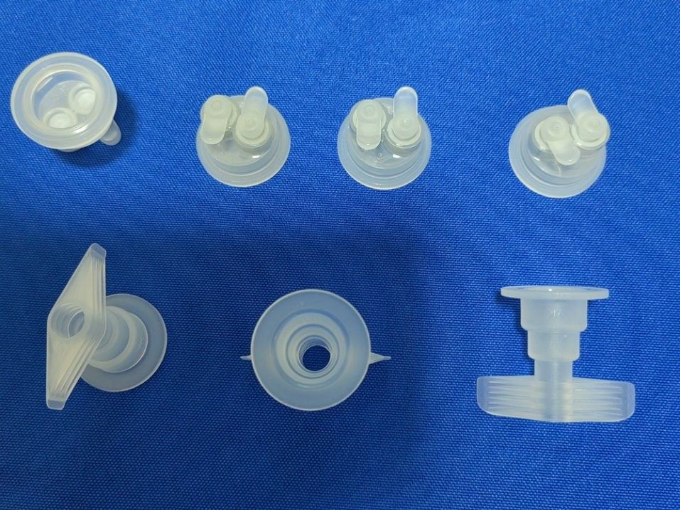 30 mm 32 mm Farmaceutyczna czapka do wlewu PP do LVP PP Plastic Infusion Bottle Pull Ring Czapka do wlewu